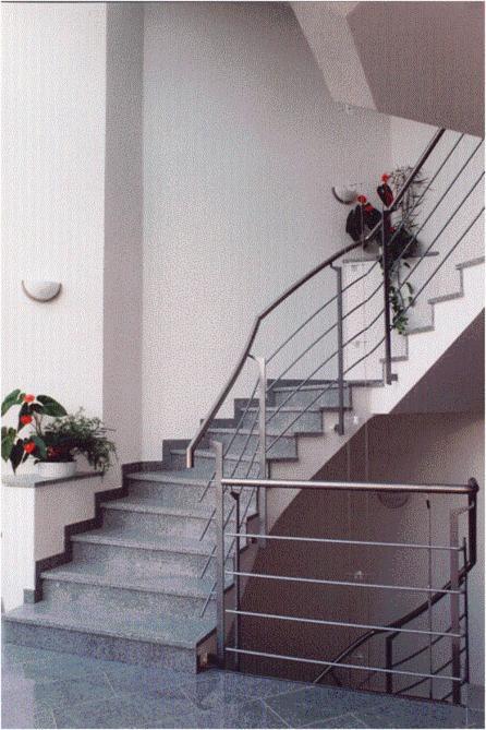 Hotel Gasthof Schuetzen Gbr Laupheim Zewnętrze zdjęcie